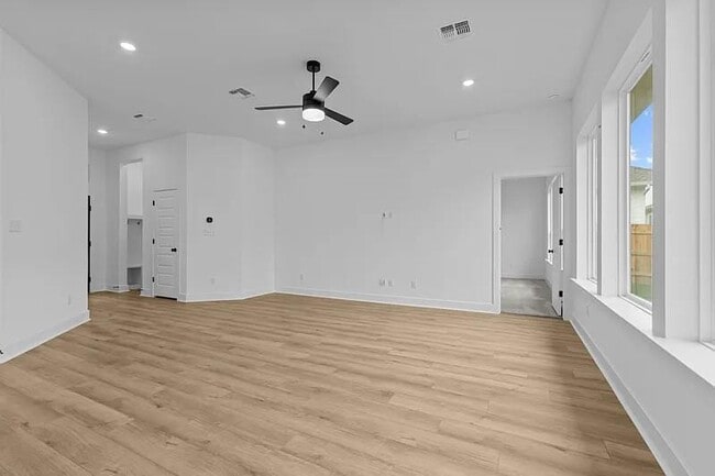 Photo - 217 Flowering Senna Dr