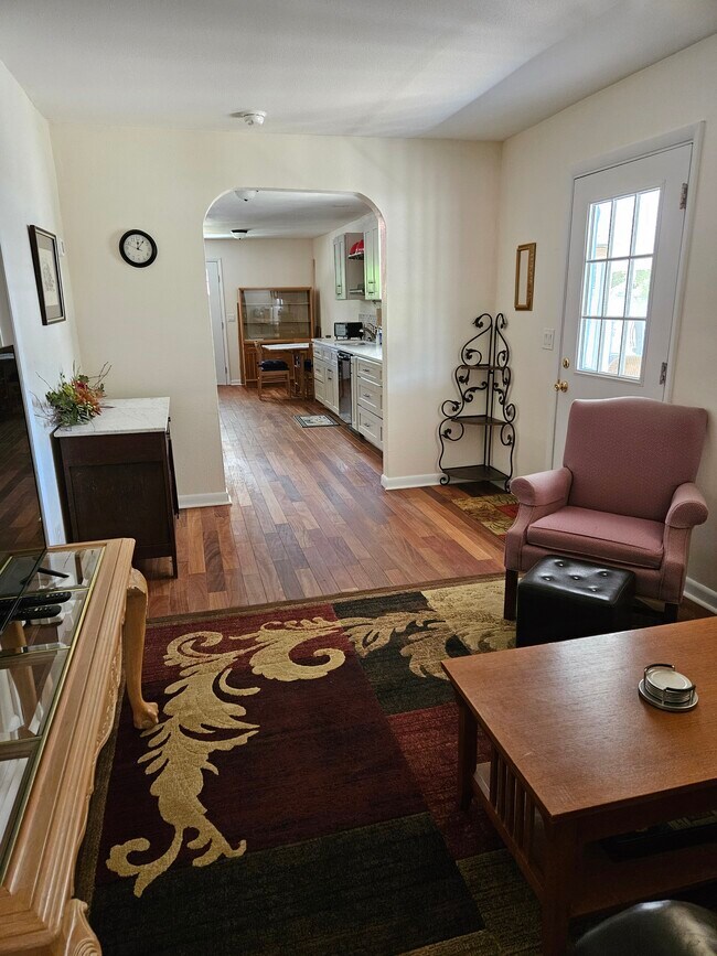 Photo - 120 Chesney Blvd