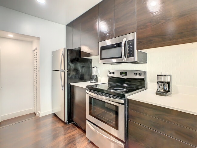 Photo - 2714 SW 36th Ave Unit A