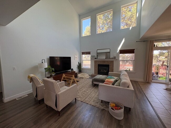 Photo - 1326 SW Rimrock Way