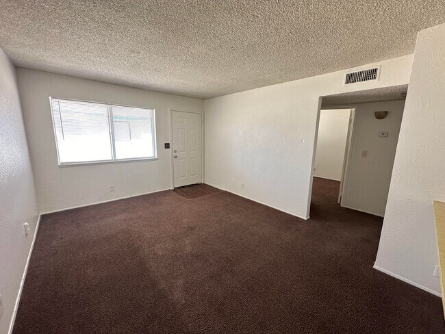 Photo - 341 W Wilson Ave Unit C