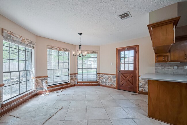 Photo - 18307 Champion Forest Dr