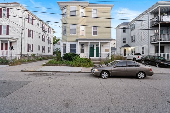 Photo - 28-30 Knight Street Unit 3R