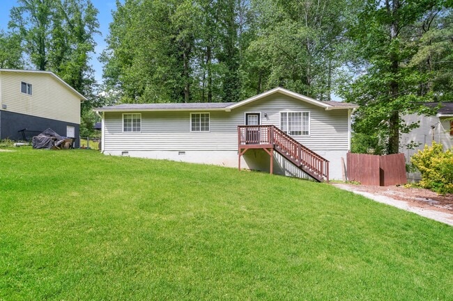 Building Photo - 4275 Bradley Dr SW Rental