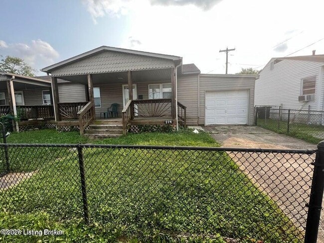 Building Photo - 214 Halcyon Rd