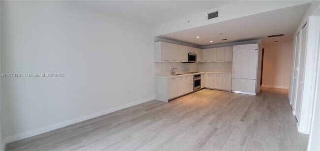 Photo - 55 SW 9th St Unit 3610