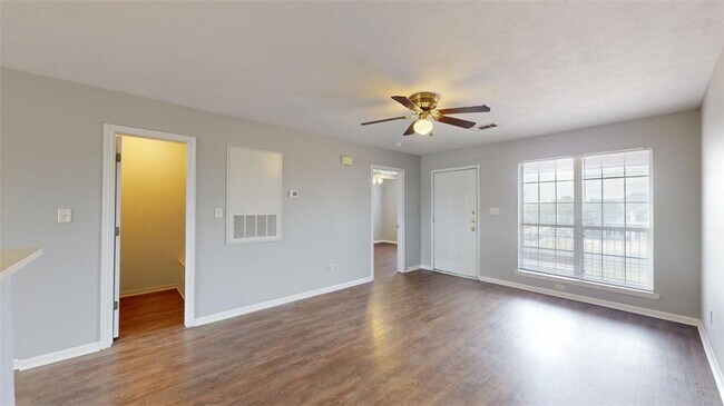 Photo - 1507 Hollow Hill Dr Unidad B