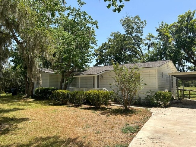 Photo - 153 Walnut Dr
