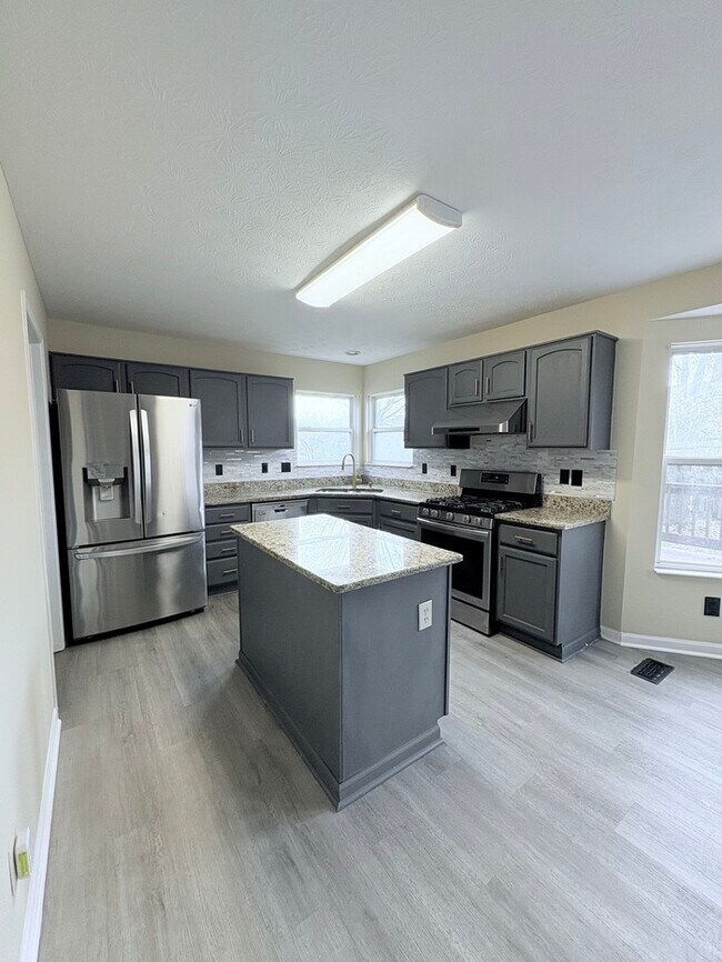 Photo - 4BR w/ Deck Near Blacklick Woods