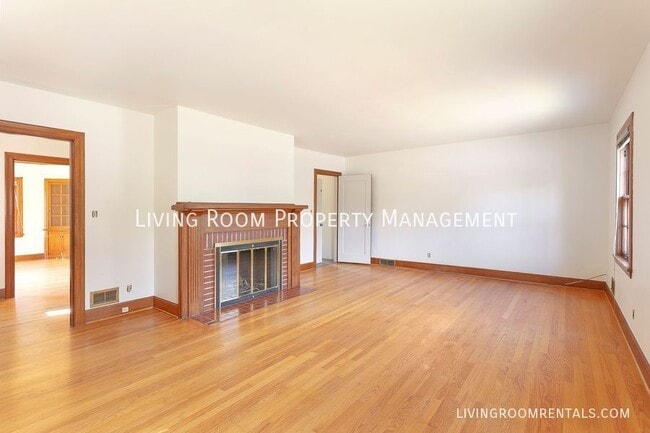 Photo - 6445 N Williams Ave