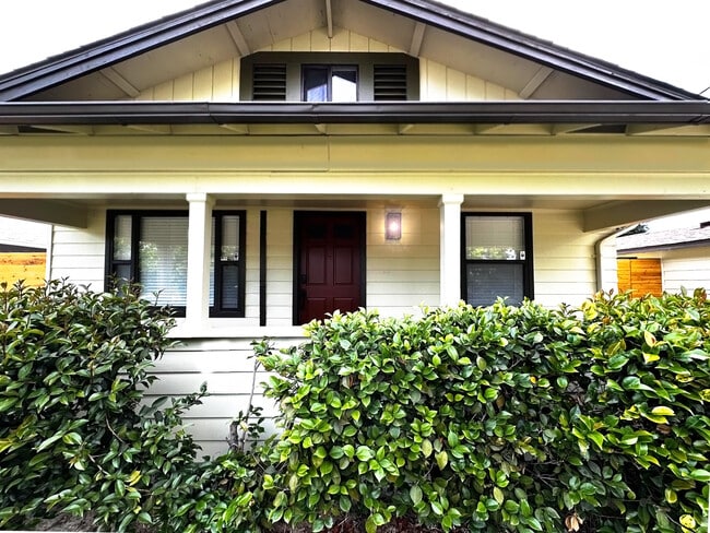 Charming curb appeal with a freshly updated exterior and welcoming front porch. - 4570 58th St Casa