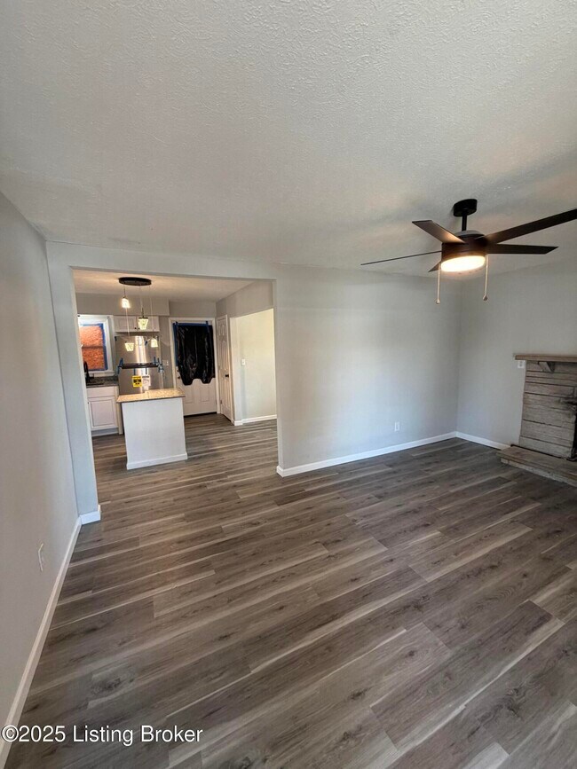 Photo - 5414 Bungalow Dr