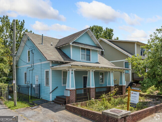 Building Photo - 88 Lucy St SE Rental