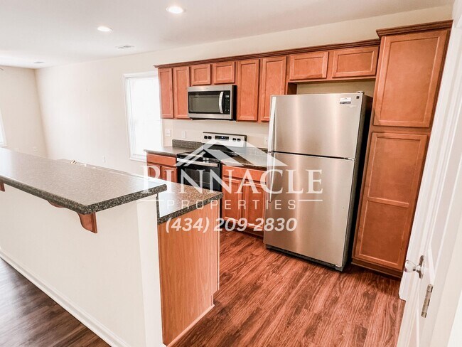 Photo - 586 Leesville Rd