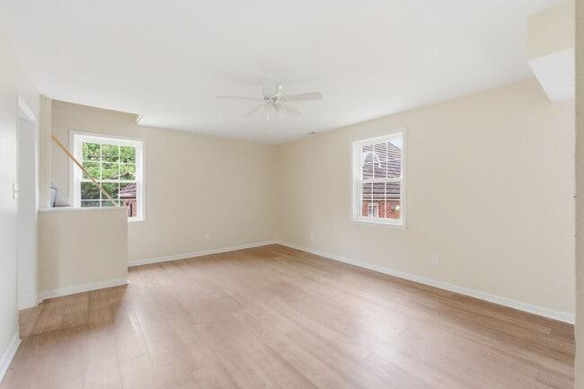 Photo - 3927 Pennsylvania Ave. SE Unit 201