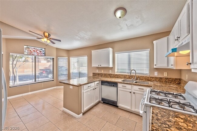 Photo - 8997 Living Rose St