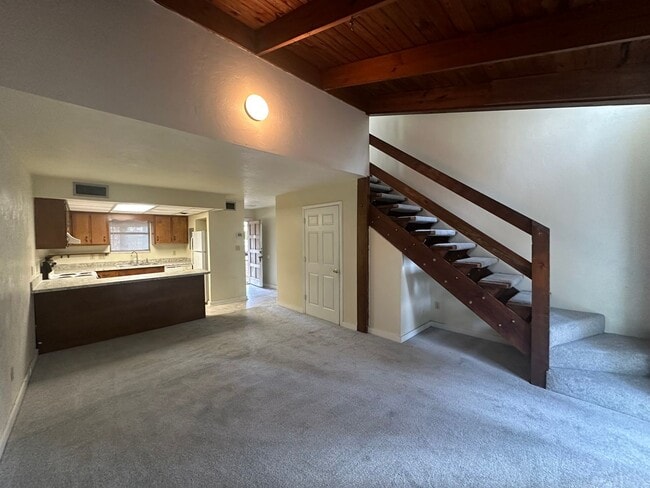 Photo - 2 story townhome off E Park! Unit 28