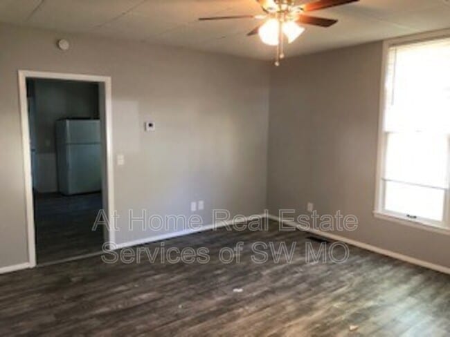 635 S Main Ave