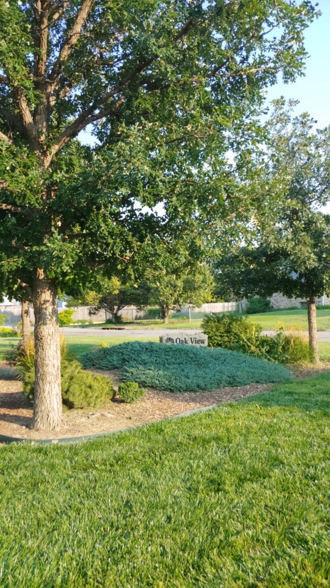 Building Photo - 2802 Maralane Ave Unit A