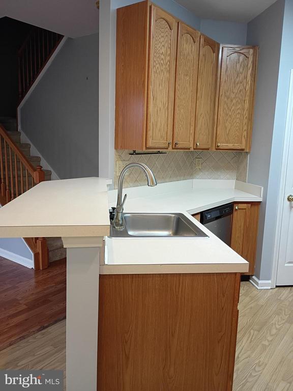 Photo - 414 Nottingham Ln