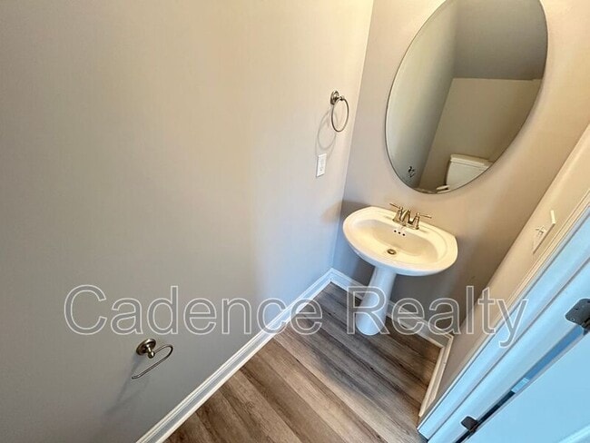 Photo - 1543 Grey Cliff Run