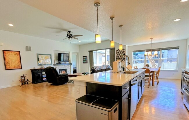 Photo - 4 bed 3 bath home off Woodmen and Powers