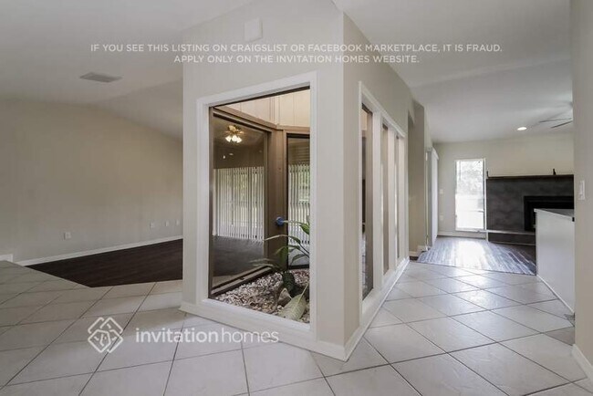 Photo - 8907 68th Ave E