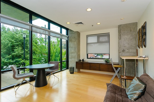 Photo - Thomas Wolf Plaza