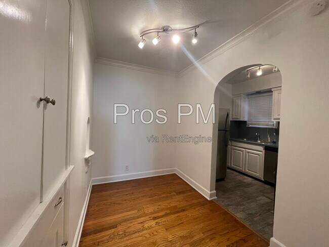 4000 Hawthorne Ave Unit 04