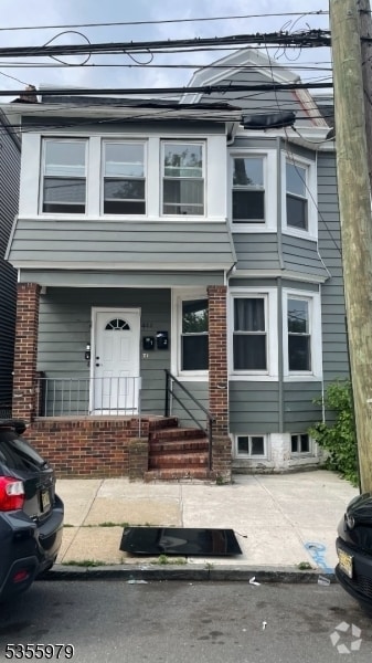 Building Photo - 442 14th Ave Rental