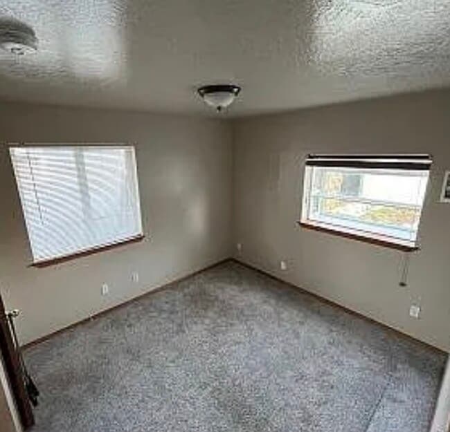 Photo - 1806 N Medina St