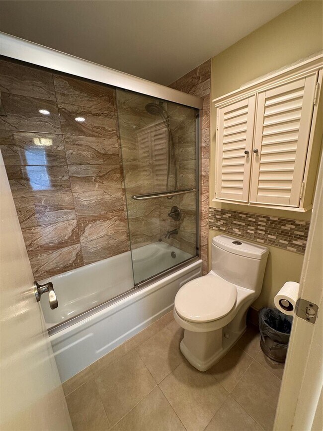 Photo - 111 Briny Ave Unit 111 Briny Avenue 26-11