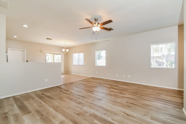 Photo - 1163 E Dust Devil Dr