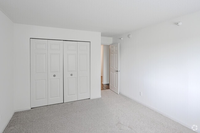 2BR, 2BA - 2B 1155 SF