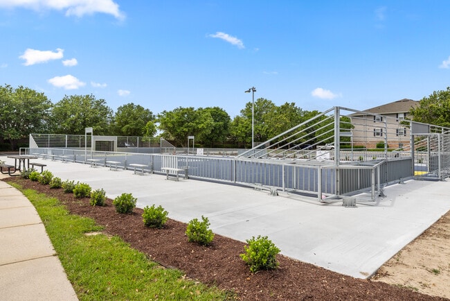 Pirates Cove Student Living