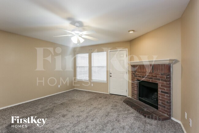 Photo - 6625 Tealglen Dr