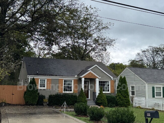 Photo - 1235 Sunnymeade Dr