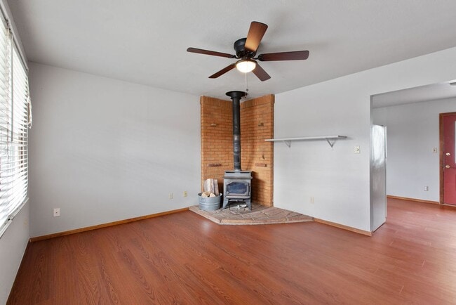 Photo - Students Welcome! Corner-Lot 3 bed/2 bath Ranch in West Fort Collins