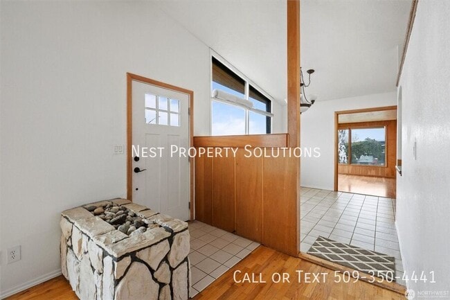 Photo - 401 Statter Rd