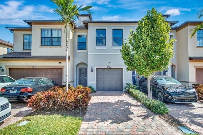 Building Photo - 2374 Post St