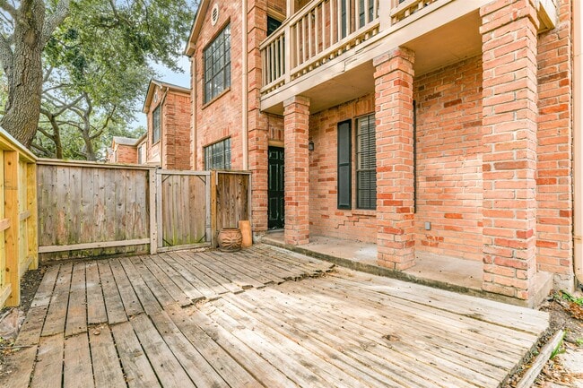 Photo - 2255 Braeswood Park Dr Unit 183