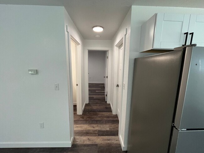 Photo - 1994 Badger Rd Unidad 2