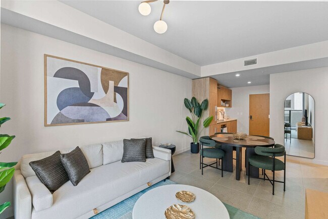 Photo - 11 NE 6th St Unit ID1373679P