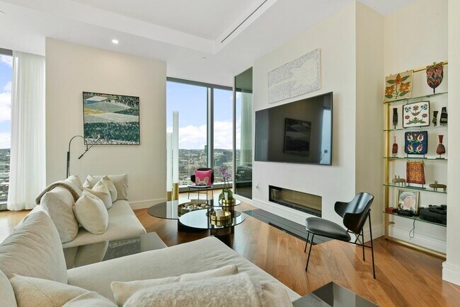 Photo - 1 Dalton St Unidad 2605