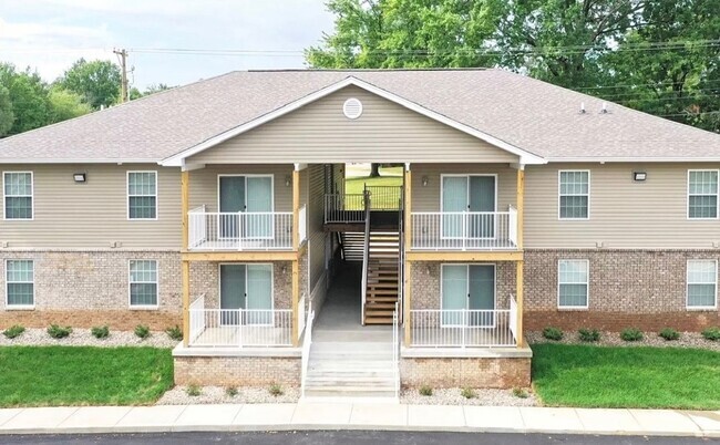 Building Photo - Silver Creek Apartments - 2BR/2BA Apartmen... Unit 3301-104