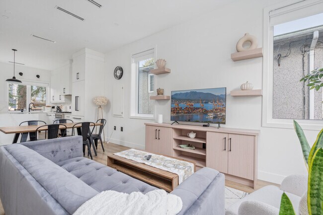 Photo - 5207 Hoy St Unit SI ID1422087P