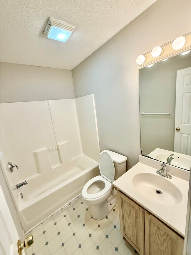 Photo - 102 Carter Sells Rd