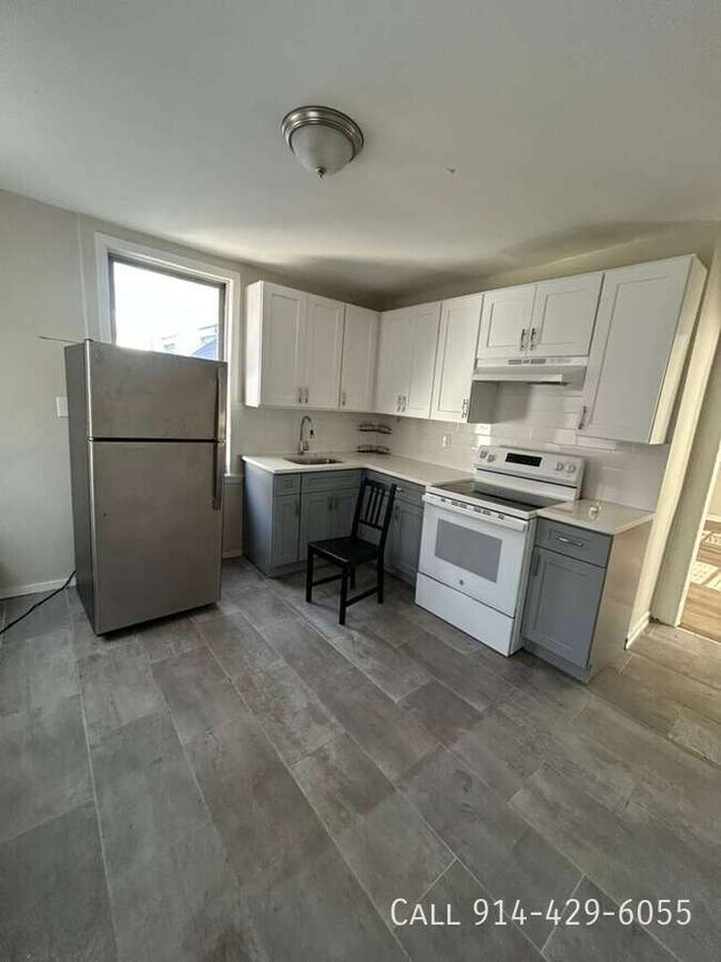 Photo - 206 S 9th Ave