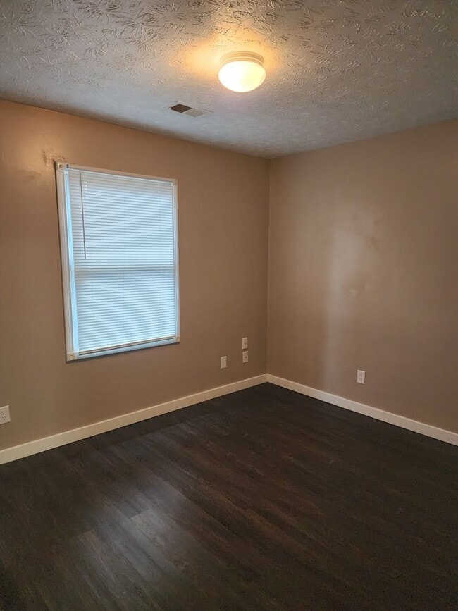 Photo - 2 bedroom 1 bath duplex