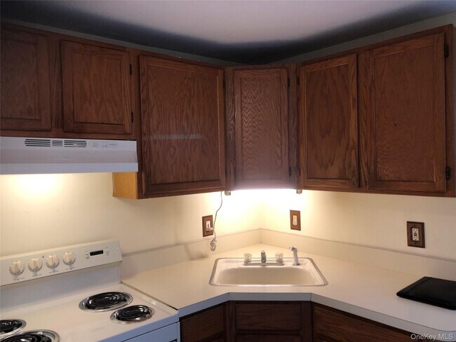 1887 Joshuas Path Unit 2